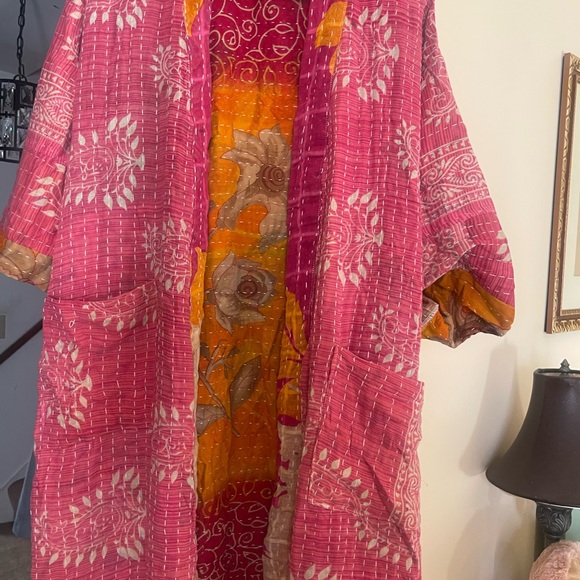 Yellow Shorts 2xl bundle for classy - Picture 2 of 2